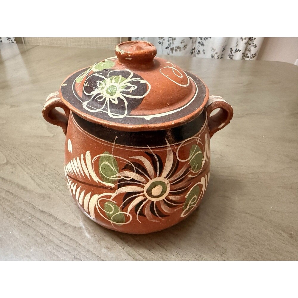 Boho Hand-Painted Terracotta Pot with Lid & Handles – Floral Folk Art Clay Decor